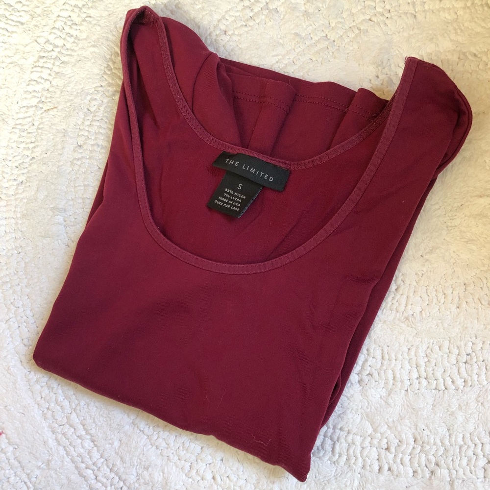 The Limited short waist 3/4 sleeve shirt